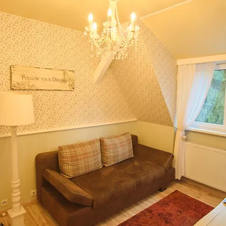 Anno 1900 Babelsberg Maison d'hôtes 3*