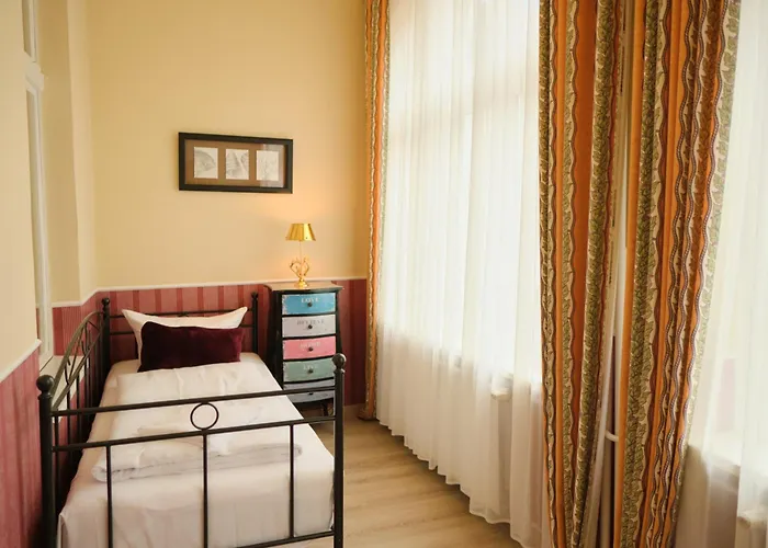 Anno 1900 Babelsberg בית הארחה