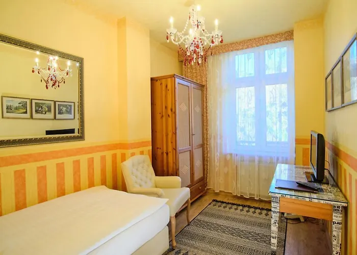 Pensión Anno 1900 Babelsberg 3*